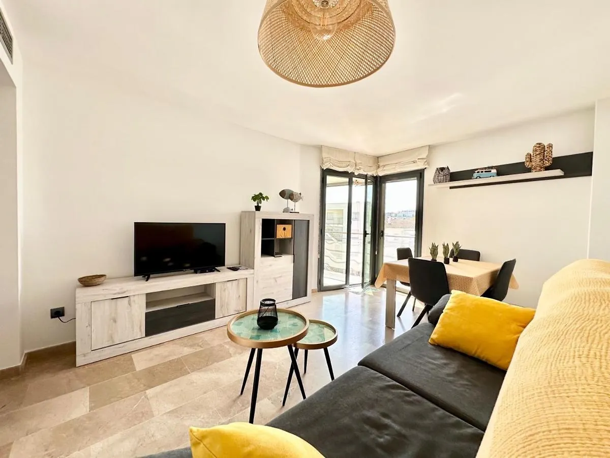 Marina Park Roses Apartment